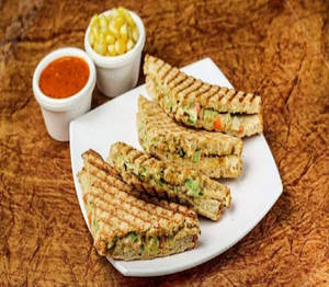 Mushroom & Corn Sandwich