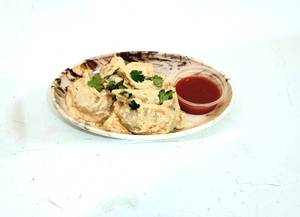 Veg Gravy Malai Momos (5pc)