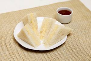 Vegetable Cheese Sandwich (2 Pcs)