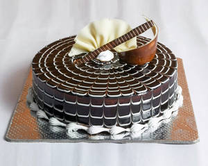 Chocolate Zebra Cake (Eggless)
