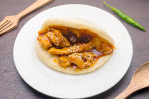 Chicken Honey Sesame Bao