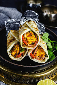 Mushroom Tikka Roll