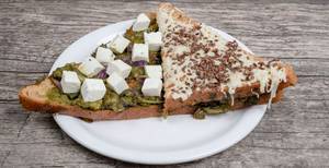 Paneer Pesto Grill Sandwich