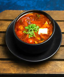 Tom Yum Phak