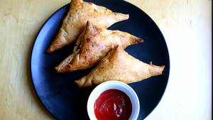 Triangle Aloo Patties