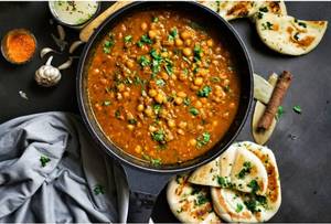 Chole Kulcha Combo