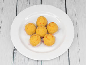 Besan Laddu
