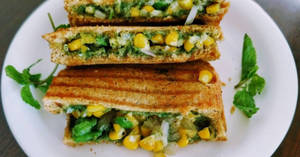Pesto Corn Cheese Sandwich