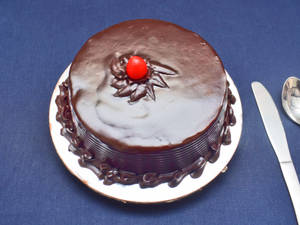 Chocolate Truffle Cake (Half kg)
