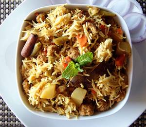 Veg Soya Biryani [Half]