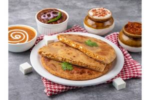Paneer Paratha Meal