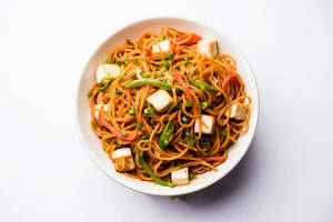 Paneer Noodles
