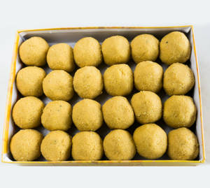 Besan Ladoo Desi Ghee