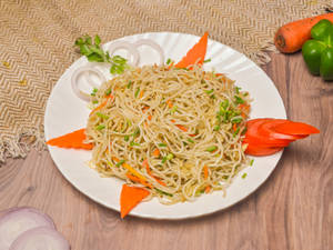 Veg Hakka Chow mein