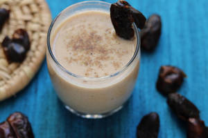 Nutritious Khajoor Shake