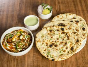 Karahi Paneer + Roti                 