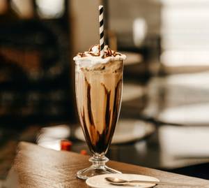 Sharja Shake