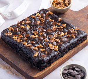 Almond Dark Chocolate (450 Gms).
