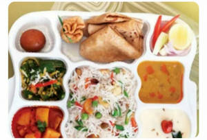 Paneer Se Bhari Thali