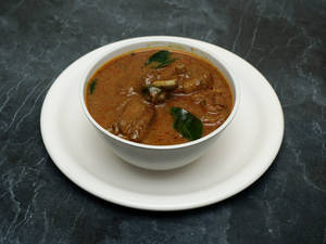 Nattukoli Kulambu (Spicy)