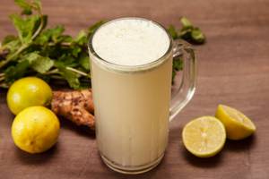 Lemon Juice with Ginger & Mint
