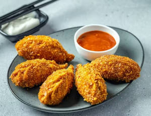 Chicken Kurkure Momos