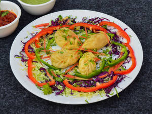 Steamed Momos