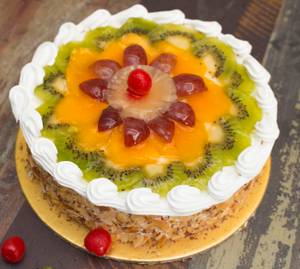 Fresh Fruit Cake