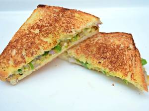 Capsicum Cheese Sandwich