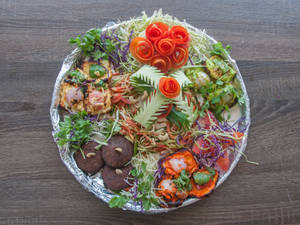 Tandoori Assorted Kebab Platter (12 Pcs)