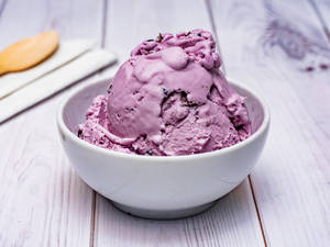 Blackcurrant Ice cream