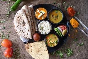 Shree Maya Super Thali