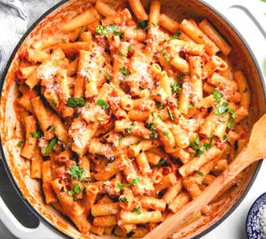 Cheese Pink Sauce Pasta
