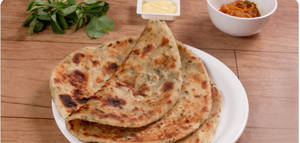 Aloo Methi Paratha