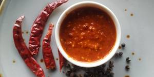 Schezwan Sauce (red)