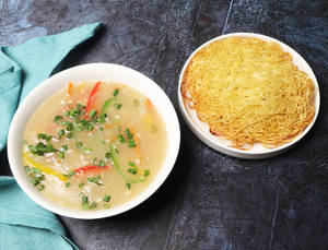 Pan Fried Noodles With Vegetables in Gravy