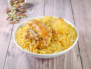Dum Biriyani ( 1pics Chicken ) Half