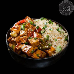 Chilli Paneer Gravy With Choice Of Rice/noodle Bowl