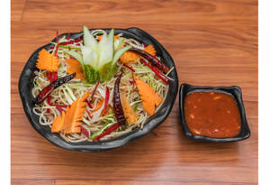 Vegetables Noodles [Ctj]