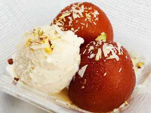 Gulab jamun [2 pieces]