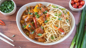 Chicken Shanghai Bowl Meal With Noodles/Rice