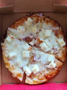 Cheese Paneer Onion Pizza [ 7 Inches ]