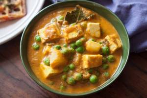 Matar Paneer              