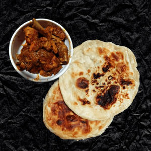 Laccha Paratha With Chicken Kasha Combo