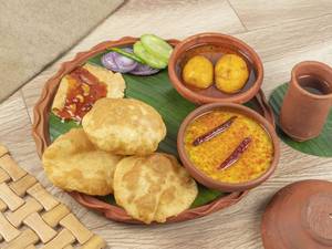 Luchi, Cholar Dal, Egg Combo
