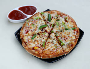 Spicy Veg Pizza