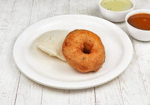 Single Idly Single Vada