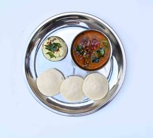 Idli Sambhar (4 Pcs)