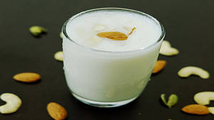 Sweet Lassi (250 Ml)