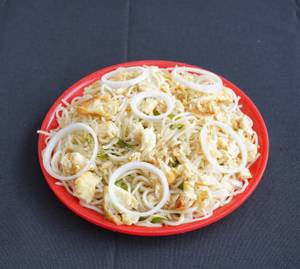 Egg Kaju Noodles